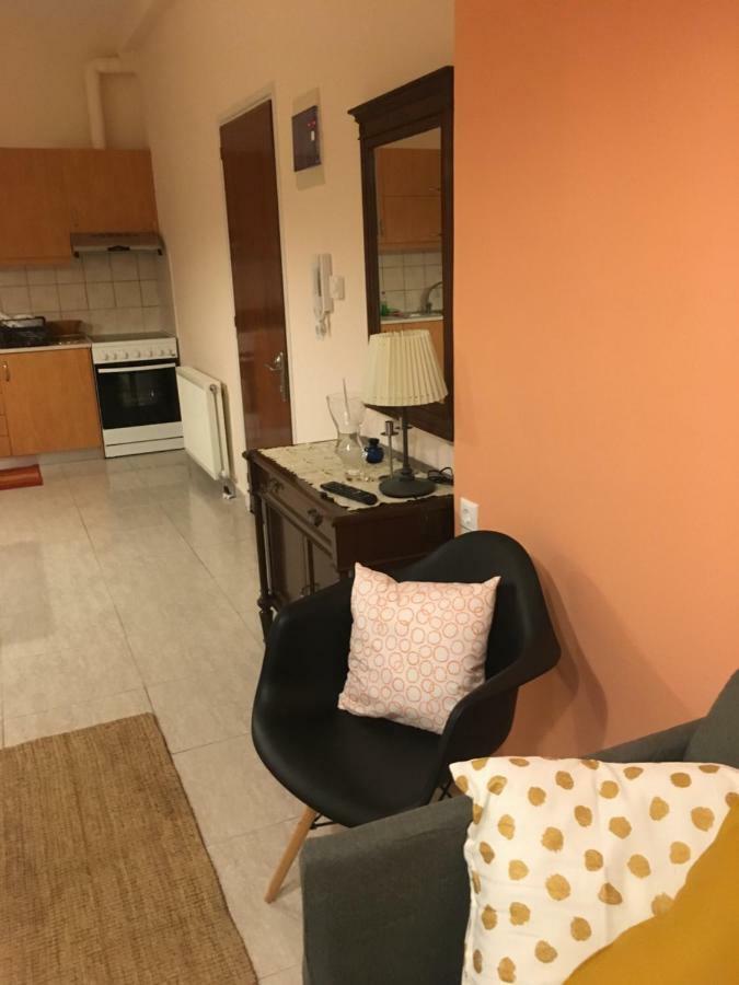 Central 2-Bedroom Luxury Apartment Heraklion  Luaran gambar